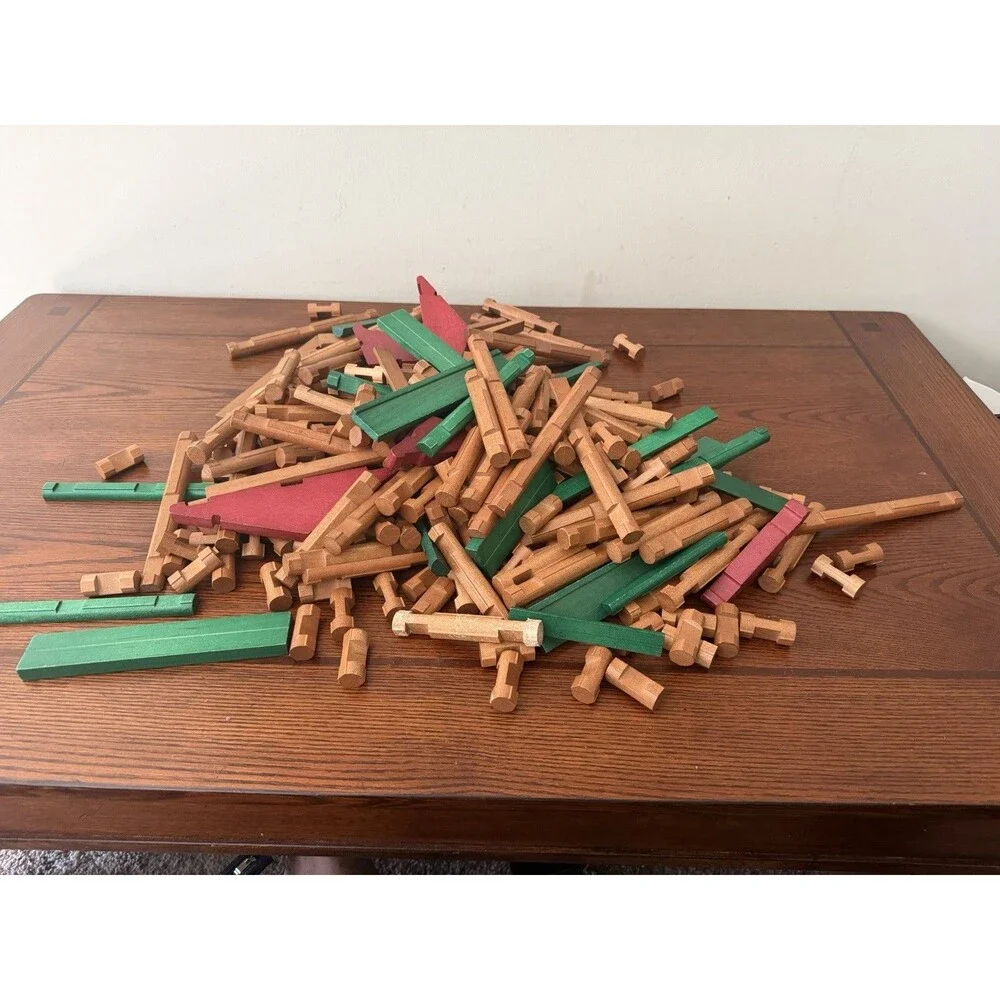 Original Lincoln Logs Wooden Play Set - 327 Pieces - Complete